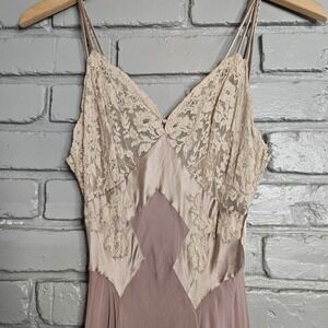 Rare Early Vtg Lucie-Ann Importers Beverly Hills Pleated Gown Lace 50s Pink XXS